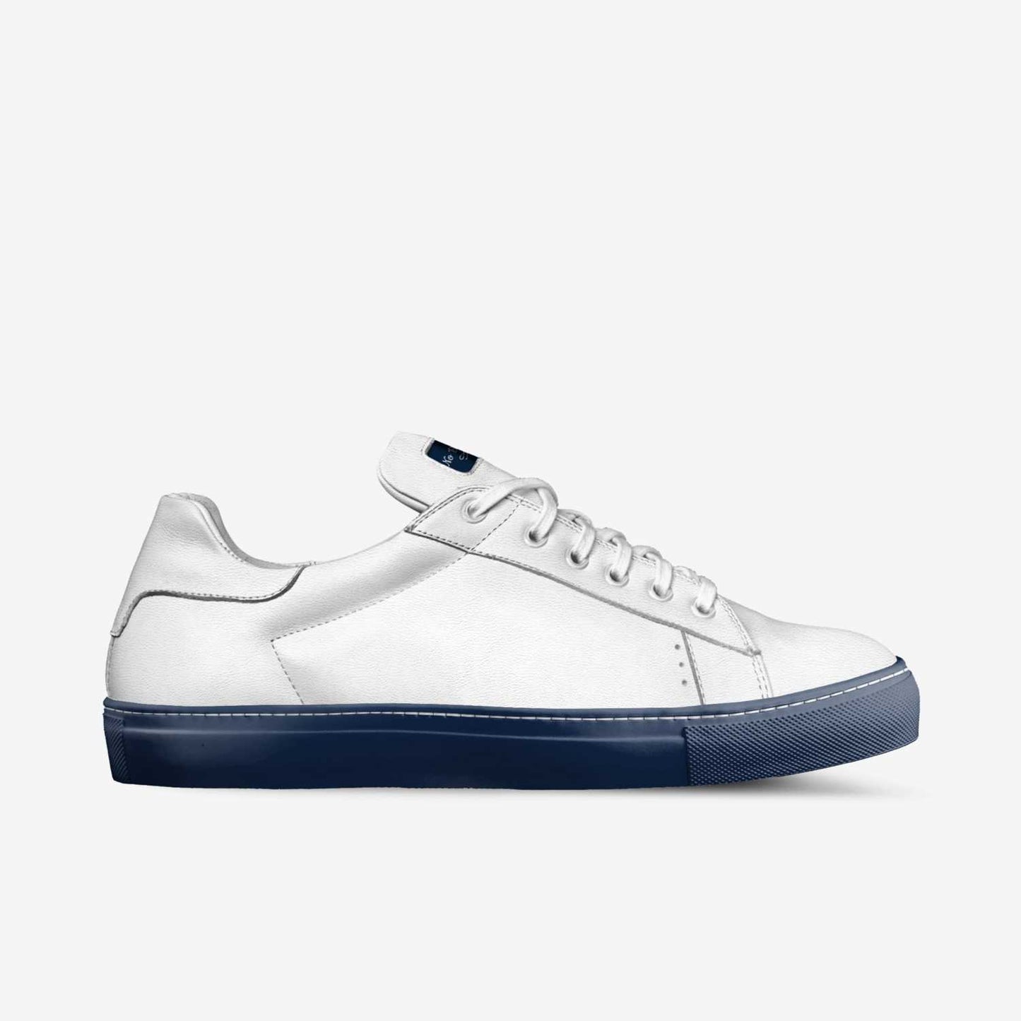 Men's White Round-Toed Sneakers - White